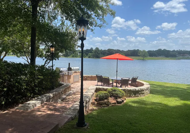1st image of 852 Overbrook Dr, Huntsville, TX 77340 | MLS# 85284312