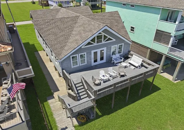 Homes for sale in Surfside Beach, TX | 103 Southwind Dr, Surfside Beach, TX 77541 | MLS# 60570479
