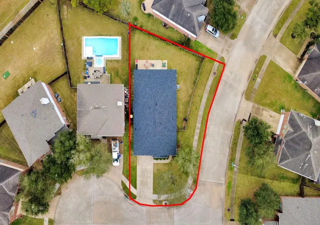 5th image of 2507 Cypress Springs Ct, Pearland, TX 77584 | MLS# 69094963