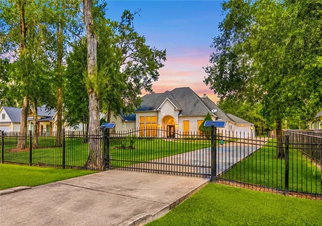 1st image of 19509 Desna Dr, Porter, TX 77365 | MLS# 75219198