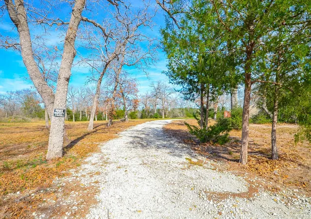 3rd image of 4720 Fm 60, Somerville, TX 77879 | MLS# 93758707
