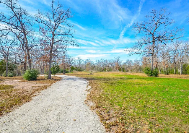 4th image of 4720 Fm 60, Somerville, TX 77879 | MLS# 93758707