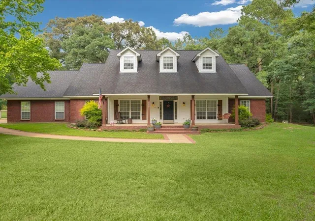 1st image of 689 Cr 771, Nacogdoches, TX 75964 | MLS# 76193204