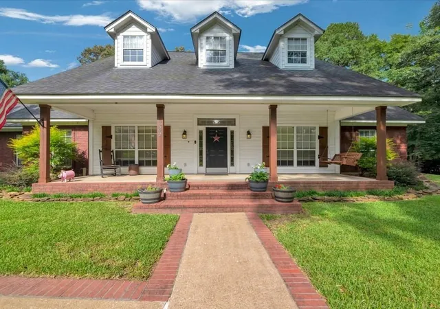 3rd image of 689 Cr 771, Nacogdoches, TX 75964 | MLS# 76193204
