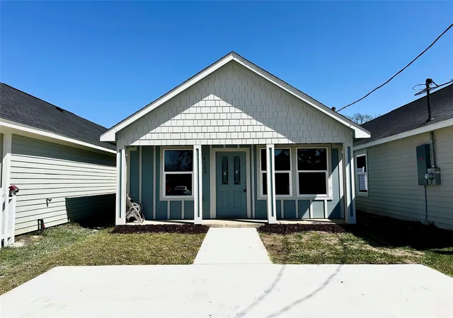 Homes for sale in Bacliff, TX | 4103 Coon St, Bacliff, TX 77518 | MLS# 85596001