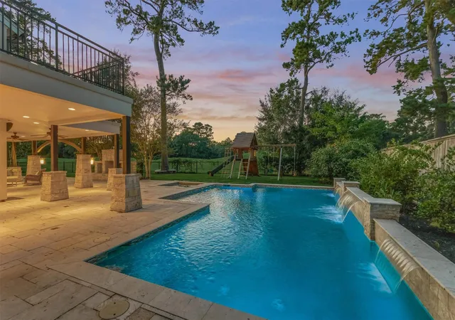 Photo 3 of Single family home for sale at 45 Doe Run Dr, Spring, TX 77380 | MLS# 35241484 | Listing updated on 2026-08-19