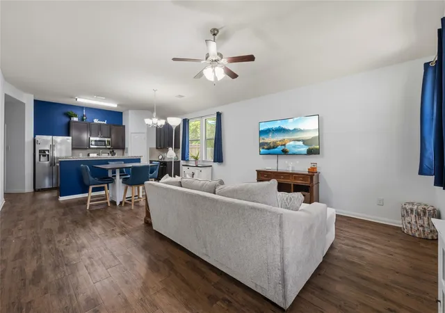 5th image of 415 Cherry Valley Dr, Huffman, TX 77336 | MLS# 48795827