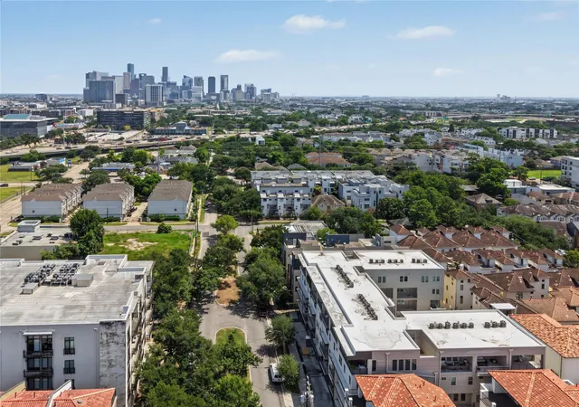 20th image of 4819 Caroline St #111, Houston, TX 77004 | MLS# 60693912