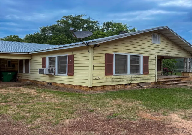 4th image of 321 Sycamore St, Grapeland, TX 75844 | MLS# 45433274