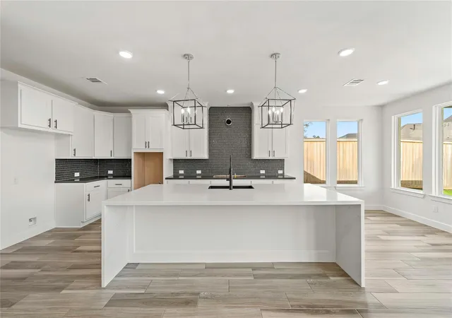 5th image of 1001 Bear Run Ln, Katy, TX 77493 | MLS# 39097968