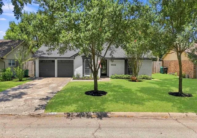 44th image of 9634 Meadowglen Ln, Houston, TX 77063 | MLS# 24488903