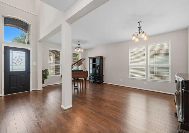 3rd image of 6014 Rivergrove Bend Dr, Humble, TX 77346 | MLS# 15973276