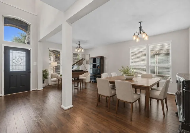 5th image of 6014 Rivergrove Bend Dr, Humble, TX 77346 | MLS# 15973276