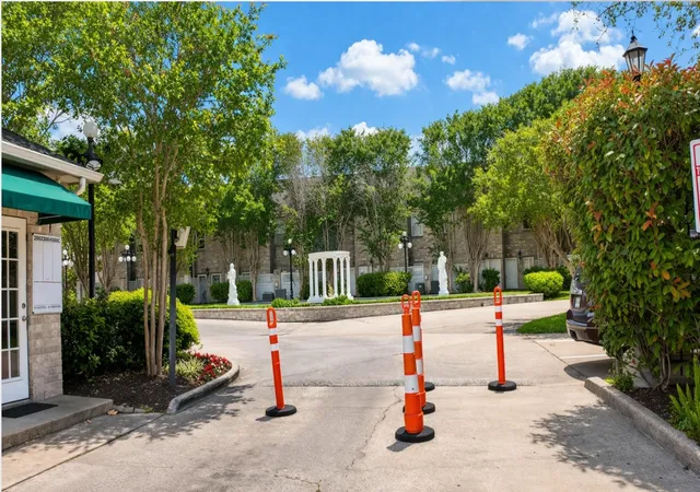 Homes for sale in Houston, TX | 6000 Reims Rd #2405, Houston, TX 77036 | MLS# 75314689