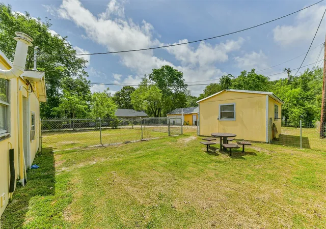Homes for sale in La Marque, TX | 1732 Hwy 3, La Marque, TX 77568 | MLS# 69747755