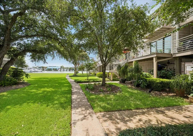 Townhouse for sale at 25 Lakewood Ln #25, Seabrook, TX 77586 | MLS# 23474321