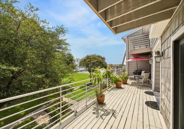 Photo 2 of Townhouse for sale at 25 Lakewood Ln #25, Seabrook, TX 77586 | MLS# 23474321 | Listing updated on 2026-08-08