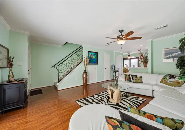 Photo 4 of Townhouse for sale at 25 Lakewood Ln #25, Seabrook, TX 77586 | MLS# 23474321 | Listing updated on 2026-08-08