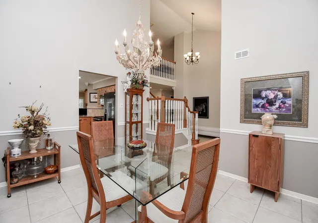 5th image of 222 High Meadows Dr, Sugar Land, TX 77479 | MLS# 50370989
