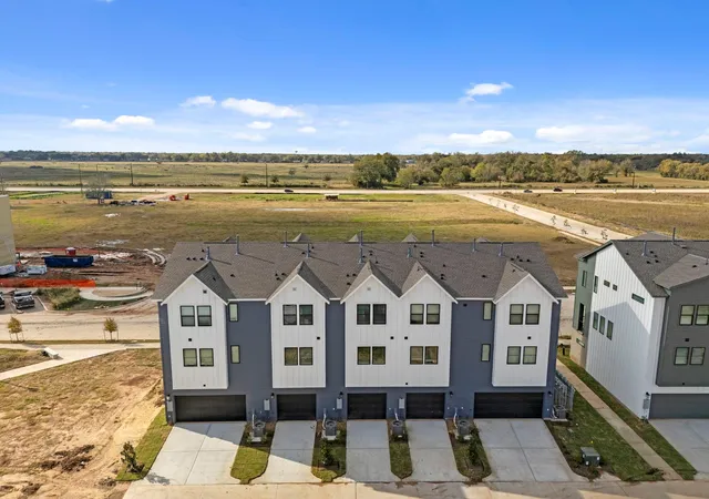 30th image of 1332 Mercantile St, Richmond, TX 77406 | MLS# 92949620