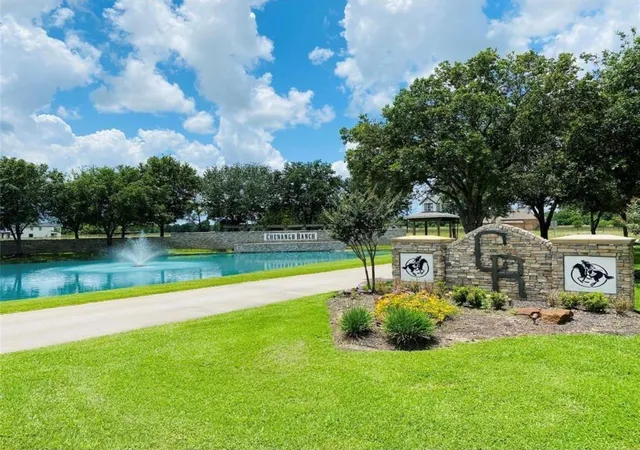 Photo 4 of Land for sale at 334 Lakeview Dr, Angleton, TX 77515 | MLS# 10423860 | Listing updated on 2026-08-26