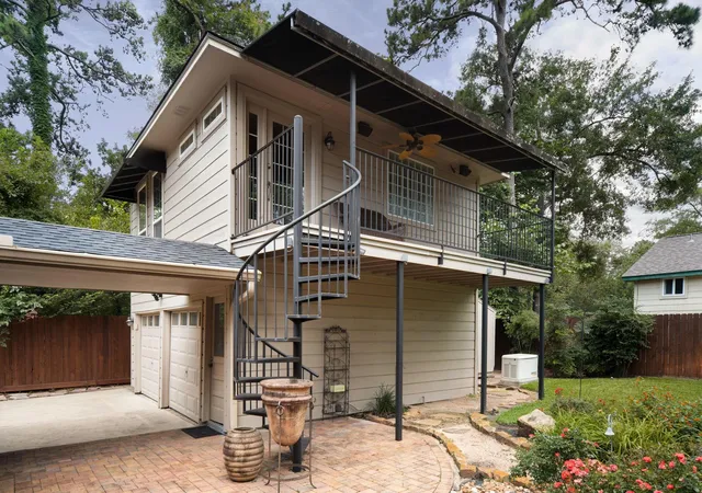 Photo 3 of Single family home for sale at 27269 Paula Ln, Conroe, TX 77385 | MLS# 19581558 | Listing updated on 2026-08-17