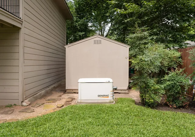 Photo 4 of Single family home for sale at 27269 Paula Ln, Conroe, TX 77385 | MLS# 19581558 | Listing updated on 2026-08-17