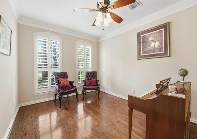 4th image of 16018 Lower Lake Dr, Cypress, TX 77433 | MLS# 54914853