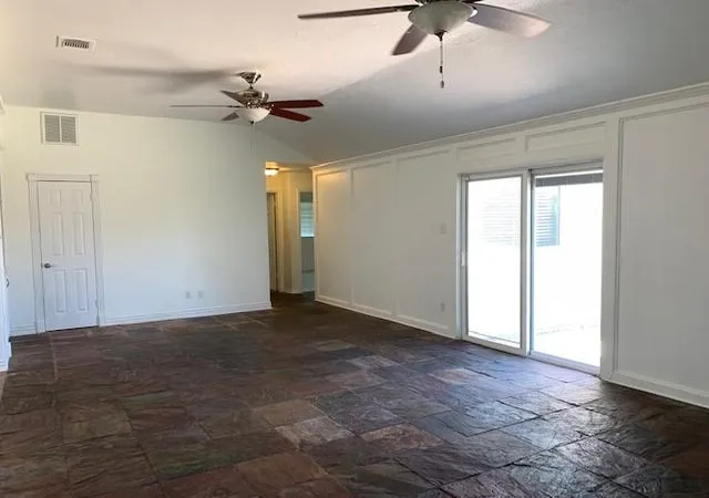 Photo 3 of Single family home for sale at 6650 Grove Fld Ln, Houston, TX 77084 | MLS# 79984205 | Listing updated on 2026-09-15
