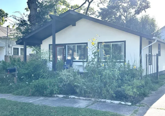 3rd image of 1508 Lawrence St, Houston, TX 77008 | MLS# 63448787
