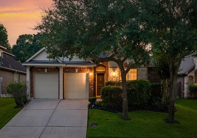 Photo 1 of Sale Pending at 1144 Jacobs Lake Blvd, Conroe, TX 77384 | MLS# 16897873 | Listing updated on 2026-09-02