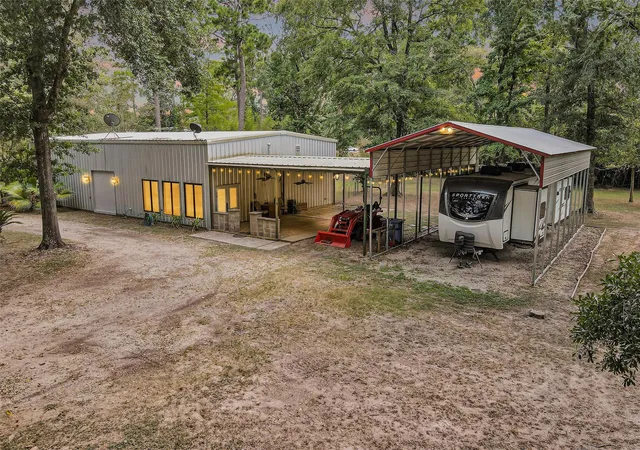 1st image of 17884 Such Rd, Conroe, TX 77306 | MLS# 8118023