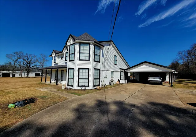 Homes for sale in Huntsville, TX | 1828 State Hwy 75 Hwy N, Huntsville, TX 77320 | MLS# 73667485