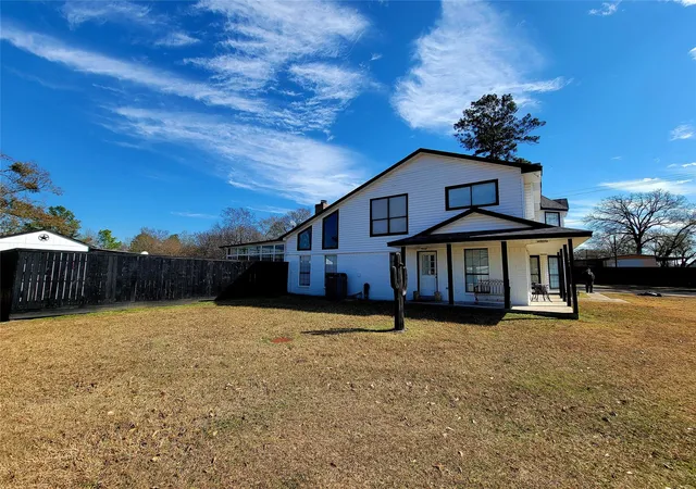 Homes for sale in Huntsville, TX | 1828 State Hwy 75 Hwy N, Huntsville, TX 77320 | MLS# 73667485