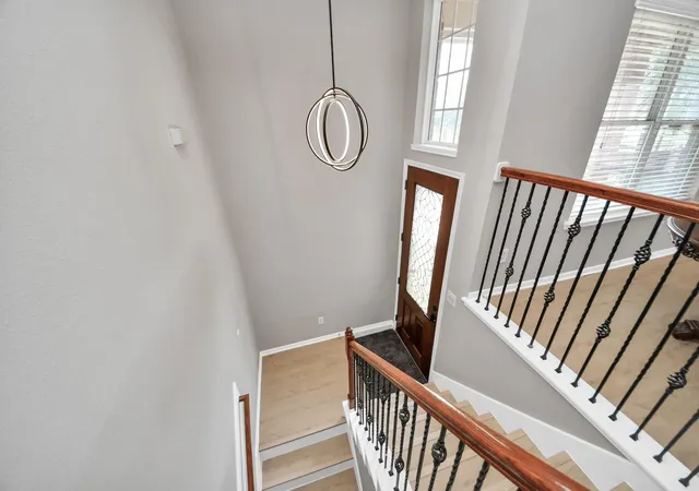 Photo 3 of Townhouse for sale at 6222 Skyline Dr #26, Houston, TX 77057 | MLS# 98291288 | Listing updated on 2026-09-14