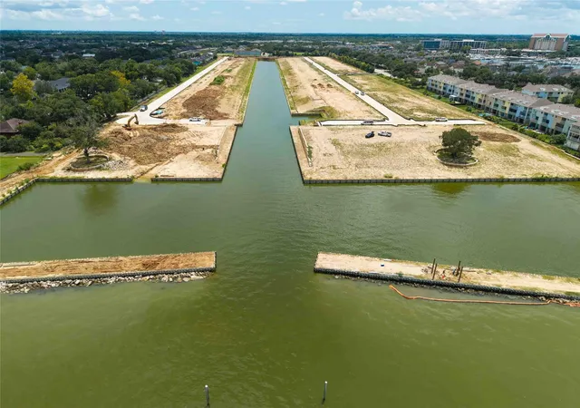 6th image of 217 Seaway Dr, League City, TX 77573 | MLS# 57888165