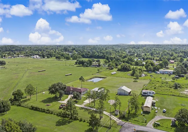 4th image of 5717 Avenue U St, Santa Fe, TX 77517 | MLS# 77080682