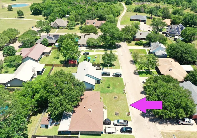 Homes for sale in Mexia, TX | 1105 La Villeta St, Mexia, TX 76667 | MLS# 75751782