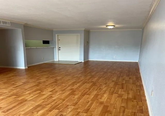Photo 14 of Condo for sale at 2820 S Bartell Dr #24, Houston, TX 77054 | MLS# 18856587 | Listing updated on 2026-09-17