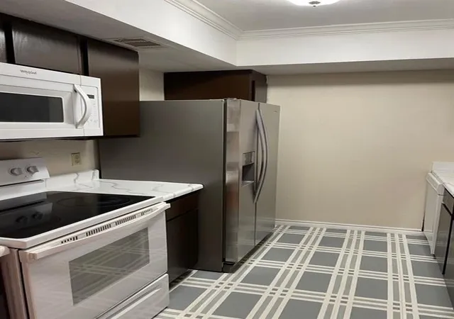 4th image of 2820 S Bartell Dr, Houston, TX 77054