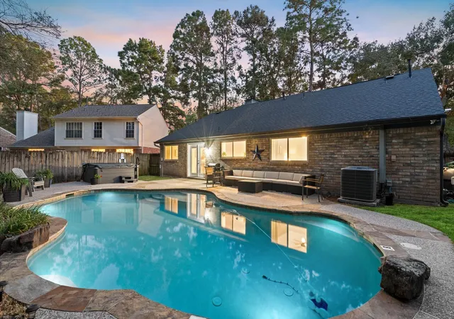 1st image of 39 Still Corner Pl, Spring, TX 77381 | MLS# 9758455