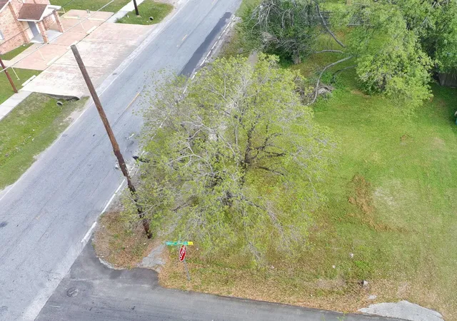Photo 3 of Land for sale at 401 Rhode Is St, Houston, TX 77029 | MLS# 46819622 | Listing updated on 2026-08-27