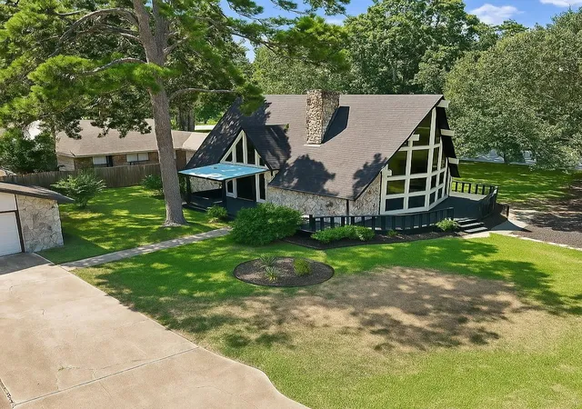 Photo 4 of Single family home for sale at 446 Fantasy Ln, Montgomery, TX 77356 | MLS# 84964269 | Listing updated on 2026-08-22