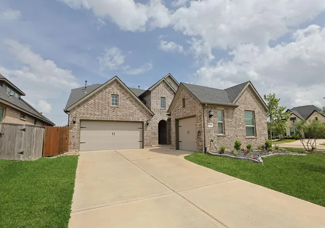 Photo 4 of Single family home for sale at 17302 Willow Lexington Ct, Hockley, TX 77447 | MLS# 56920617 | Listing updated on 2026-09-21