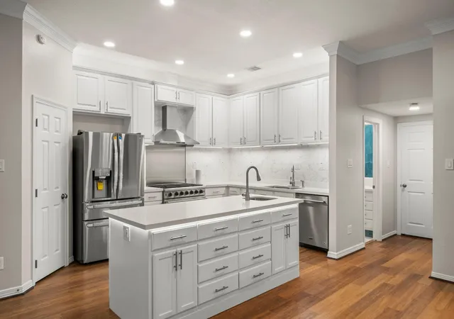 3rd image of 4023 Breakwood Dr, Houston, TX 77025 | MLS# 13374547