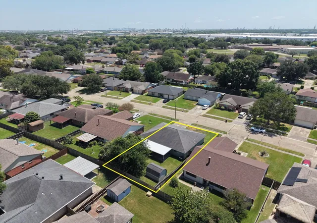Photo 3 of Single family home for sale at 9839 Rustic Rock Rd, La Porte, TX 77571 | MLS# 48781207 | Listing updated on 2026-09-19