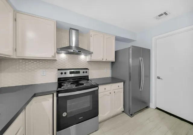 Photo 4 of Single family home for sale at 9839 Rustic Rock Rd, La Porte, TX 77571 | MLS# 48781207 | Listing updated on 2026-09-19