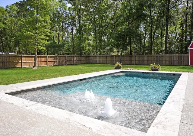 4th image of 2406 Hummingbird St, New Caney, TX 77357 | MLS# 28460859