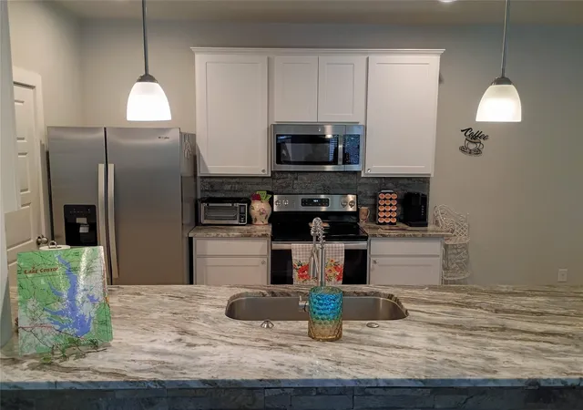 Photo 4 of Single family home for sale at 11235 Glenforest Dr, Montgomery, TX 77356 | MLS# 49238753 | Listing updated on 2026-09-13
