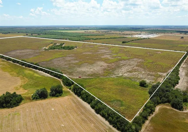 Photo 1 of Land for sale at Tbd Cr 321, George West, TX 78022 | MLS# 38072948 | Listing updated on 2026-08-27